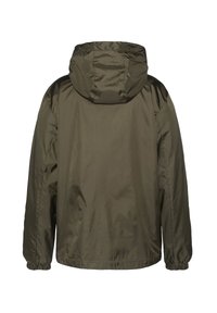 Oliwkowa kurtka przeciwwiatrowa z kapturem, o prostym designie, z elastycznymi mankietami i miękkim, teksturowanym materiałem.