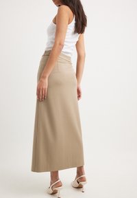 NA-KD Maxirock - grey