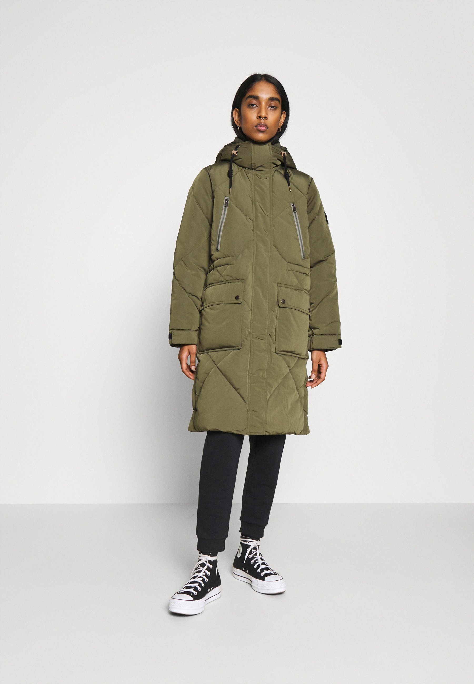 lee puffer jacket