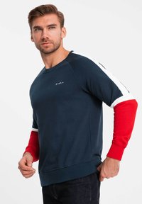 Ombre Sweatshirt - blue white red