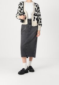 ONLY Kofta - beige