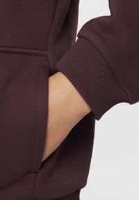 Nike Sportswear CLUB UNISEX - Mikina s kapucňou - burgundy crush white