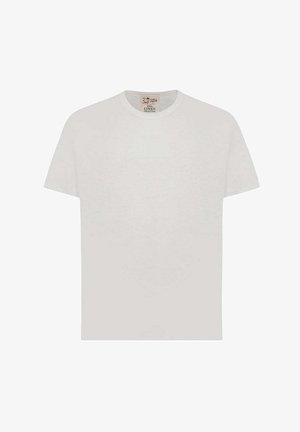 T-shirt en lin blanc avec un col rond classique et des manches courtes. Présente une texture légère et douce ainsi qu'un design simple.