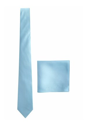 Himmelblauer Satin-Krawatte mit glatter Oberfläche und spitzem Ende, begleitet von einem passenden Einstecktuch mit einfachem Design und ohne sichtbare Muster.