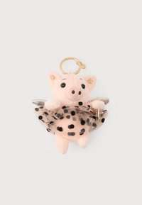 Porte-clés en peluche en forme de cochon avec un charme d'aile dorée, tutu noir à pois blancs, tenant une petite baguette dorée avec une étoile au bout, sur fond blanc.