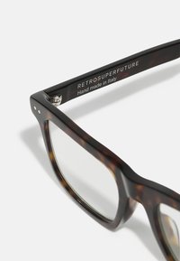 RETROSUPERFUTURE NUMERO UNISEX - Brilles ar zilās gaismas filtru - brown