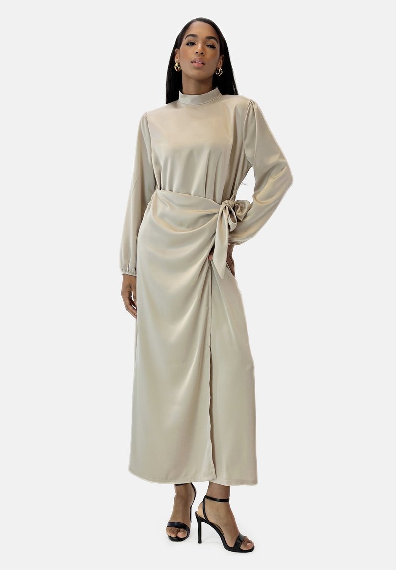 Elara - Długa sukienka