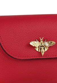 DrachenLeder TOSCANTO - Handtasche - rot