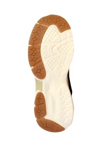 Suola di scarpa sportiva con base in gomma bianca e motivo di trazione marrone. Presenta scanalature testurizzate per presa e flessibilità.