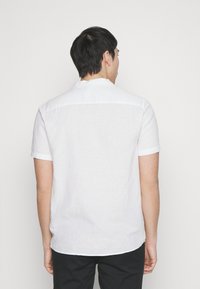 Pier One SHIRT-LINEN BLEND - Pluus -  white