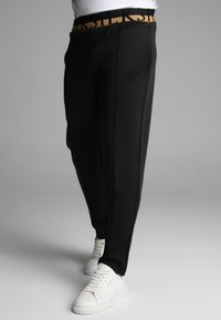 SIKSILK - SMART JOGGERS - Treningo apatinė dalis - black Miniatiūros vaizdas 1