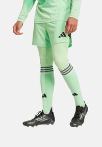 adidas Performance FUSSBALL - TEAM TIRO PRO - Pantalón corto de deporte - gruen