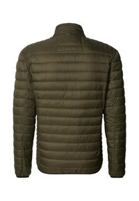 Olivgrüne isolierte Jacke mit horizontalen Steppungen, hohem Kragen und langen Ärmeln. Glattes, leichtes Gewebe mit minimalen Nähten.