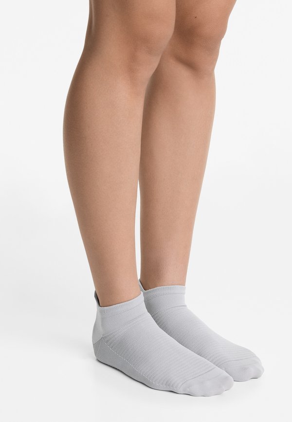 2 PAIRS OF POLYAMIDE BELND YOGA AND PILATES SNEAKER - Füßlinge