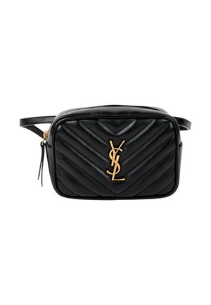 Sac banane en cuir noir YSL avec surpiqûres chevron et logo doré à l'avant, bandoulière fine ajustable et fermeture éclair.