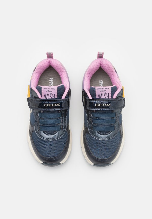 DISNEY WISH SPACECLUB GIRL LIGHTS - Trainers3