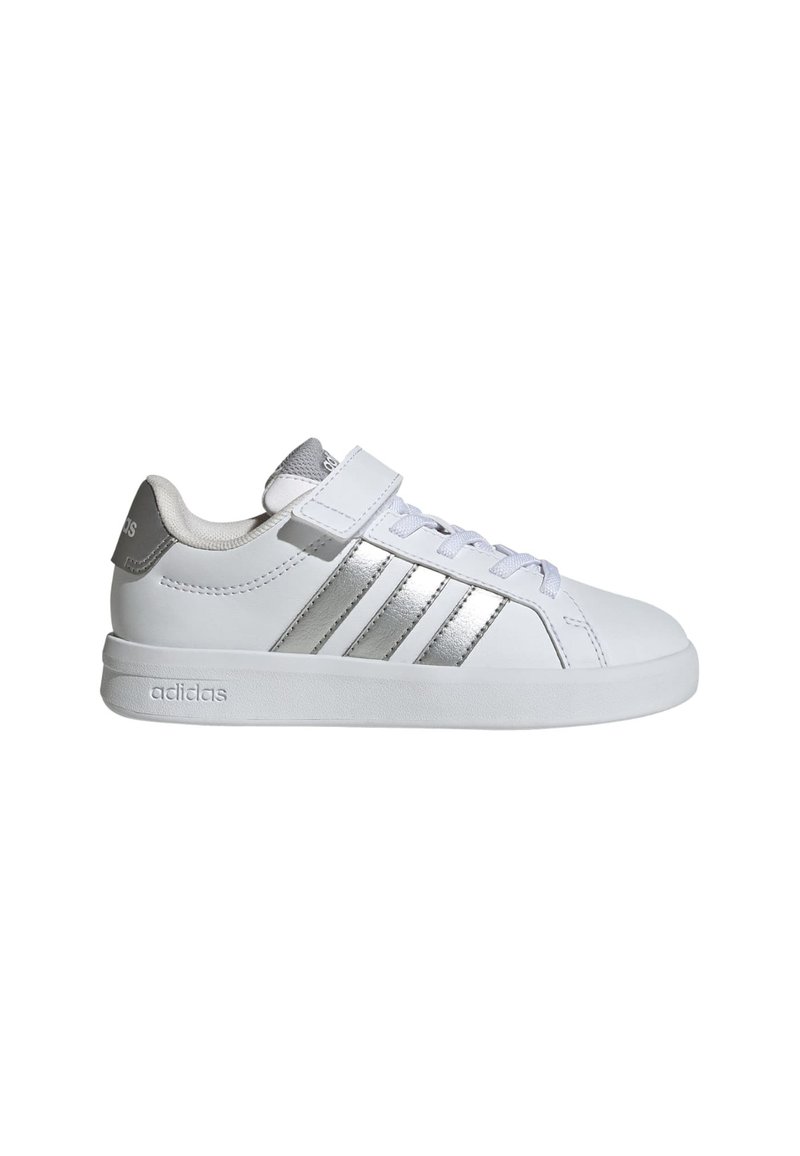 adidas Sportswear Baby shoes - cloud white silver metallic silver metallic/light  grey - Zalando.co.uk