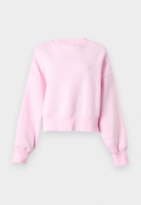 Nevybrané, pink foam sail