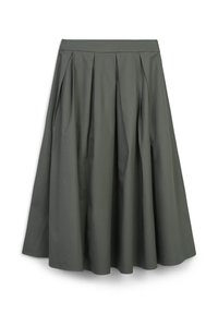 Una gonna midi a pieghe in tessuto verde scuro, con una vita aderente e una texture liscia che crea una silhouette fluida.