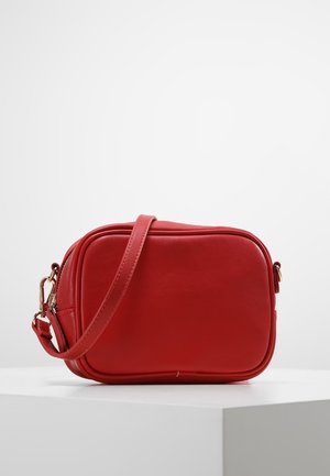 Taška s příčným popruhem - red