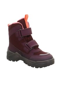 Kinderstiefel mit einem tief burgunderfarbenen Äußeren, Netzpaneelen, orangefarbenem Ziehband und doppelten Klettverschlüssen. Strukturierte Gummisohle für Rutschfestigkeit.