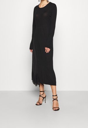 Robe pull - black