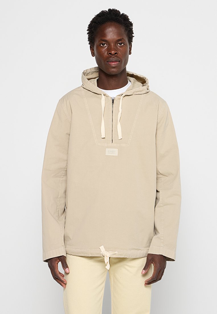 NN.07 Lichte jas beige