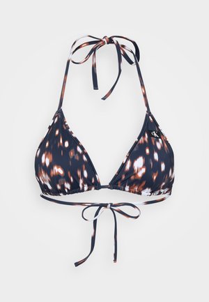 Bikini vrch s čierno-oranžovým vzorom, s trojuholníkovými košíčkami, nastaviteľnými viazaniami na krku a chrbte a akcentom loga CK. Hladká, elastická tkanina.