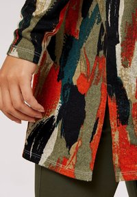 Apricot PAINT SPLASH - Longsleeve - khaki