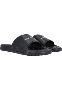 Zwarte slide-sandalen met een brede band met een logo, een gestructureerde voetbed en een geribbelde buitenzool voor grip. Gemaakt van flexibel synthetisch materiaal.