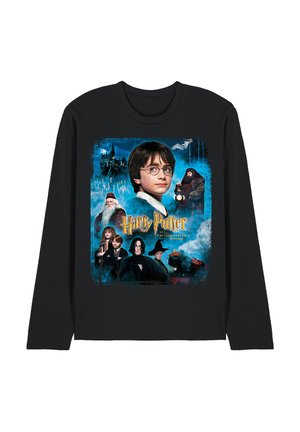 Schwarzes Langarmshirt mit einem Harry Potter und der Stein der Weisen Poster, das die Hauptcharaktere, Schloss Hogwarts und den Hogwarts Express Zug zeigt.