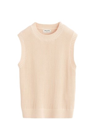 Veste beige sans manches en tricot avec col et ourlet côtelés, présentant un motif de points verticaux texturés.