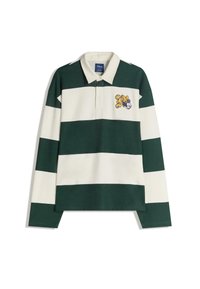 Grön- och krämrandig långärmad polo tröja med krage, med en broderad Disney-karaktärslogotyp på bröstet.