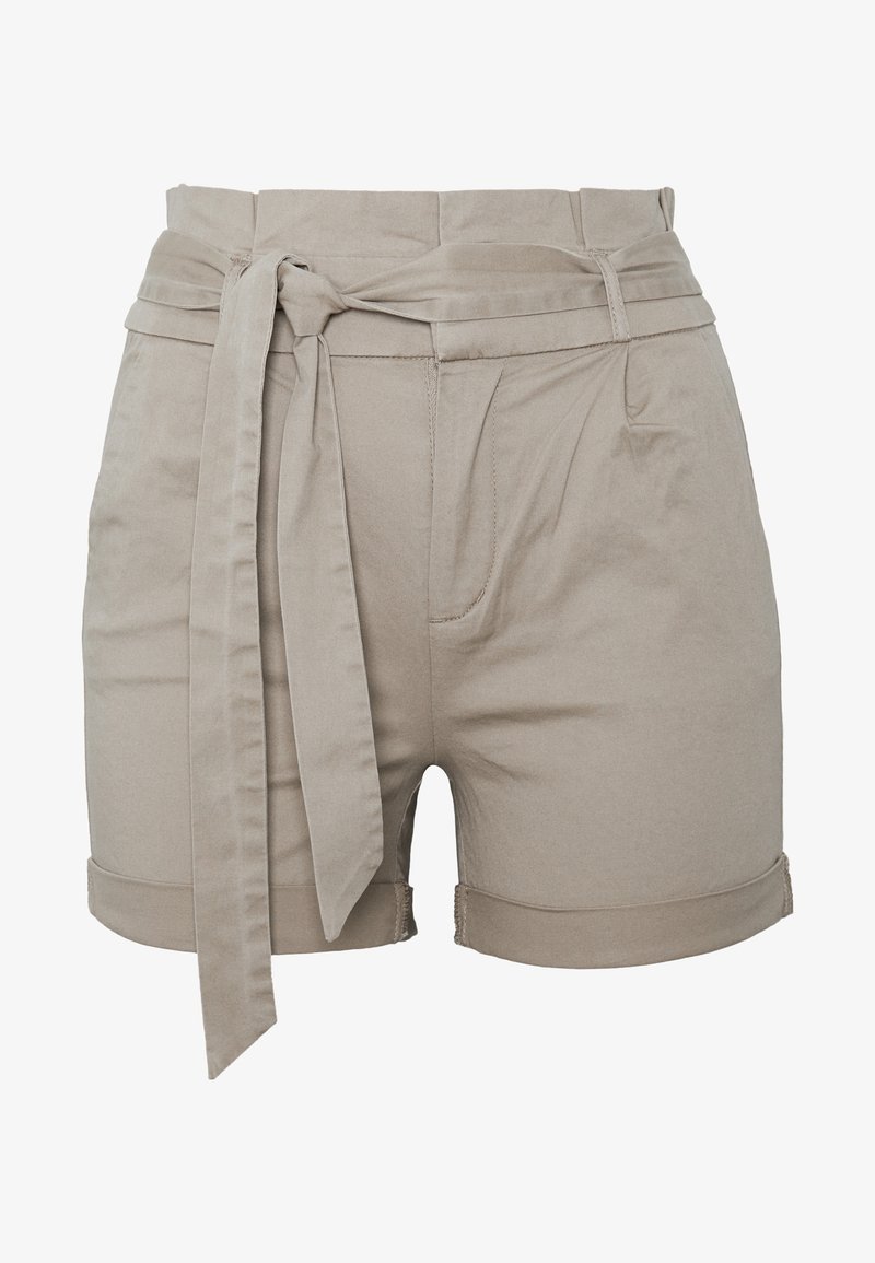 Béžové kraťasy s vysokým pasem vyrobené z hladkého materiálu, s uvázaným páskem, předními sklady, dvěma bočními kapsami a ohrnutými manžetami.