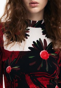 Desigual M. CHRISTIAN LACROIX - Jerseyjurk - red