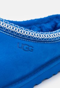 UGG TASMAN UNISEX - Chinelos - dive