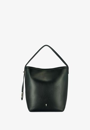 Czarna skórzana torba na ramię o gładkiej teksturze, zakrzywionym kształcie i jednym pasku. Zawiera dyskretną logo na dolnej części przodu.