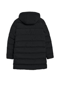 Zwarte gewatteerde jas met een capuchon, voorzien van een quilted ontwerp, elastische manchetten en een rechte snit. Gladde textuur en geen zichtbare sluitingen.