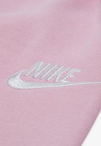 Nike Sportswear WIDE LEG CLUB - Survêtement - medium soft pink