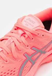 ASICS Chaussures de running sur route - orange