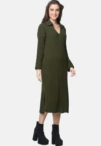 Elara Abito in maglia - grün