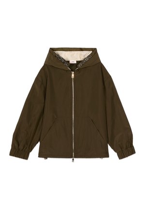 Veste à capuche vert olive avec fermeture éclair frontale, poignets élastiques, deux poches avant et décoration perlée à l'intérieur du bord de la capuche.