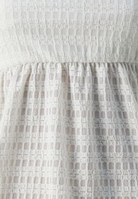 Pieces PCSULLY PEPLUM STRAP - Viršus - bright white