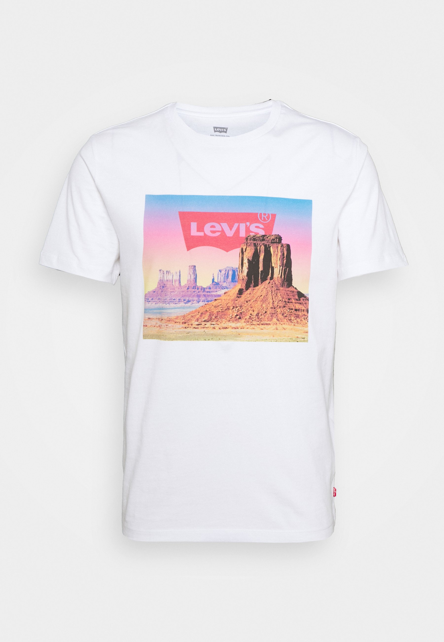 graphic crewneck tee