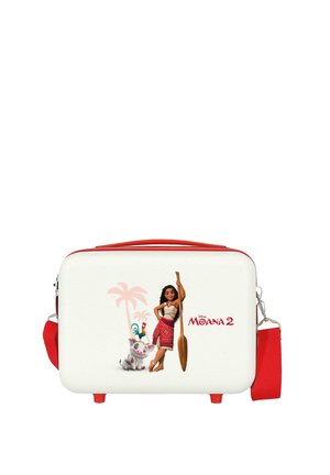 Pequeña bolsa rectangular blanca y roja con la imagen de Moana, un cerdo y un gallo con palmeras y texto "Moana 2" en la parte frontal.