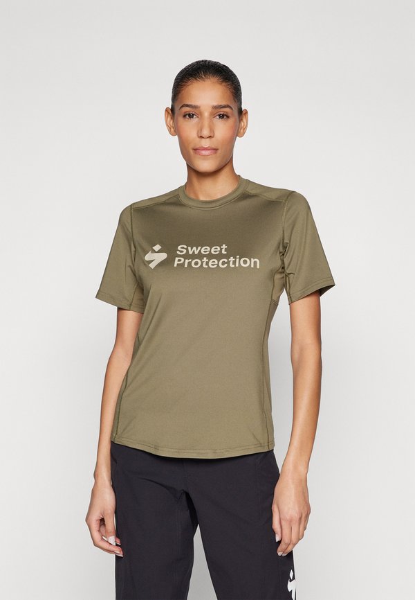 HUNTER - Sports T-shirt - woodland