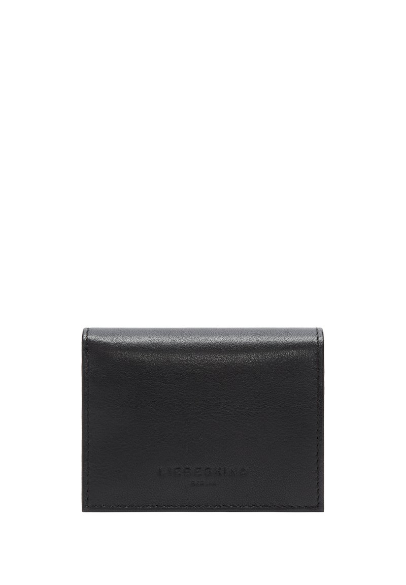 Portafoglio bifold in pelle nera con marchio in rilievo sottile sul davanti, cuciture semplici lungo i bordi, senza hardware visibile.