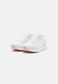 Tommy Hilfiger ESSENTIAL RUNNER jasnoróżowy