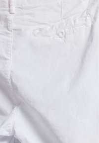 Non sélectionné, bright white