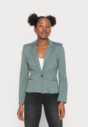 ONLPINKO VIKA SHORT FIT - Blazer - balsam green